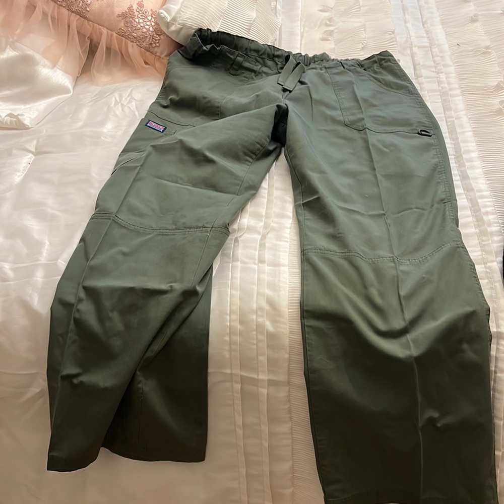 Scrub pants